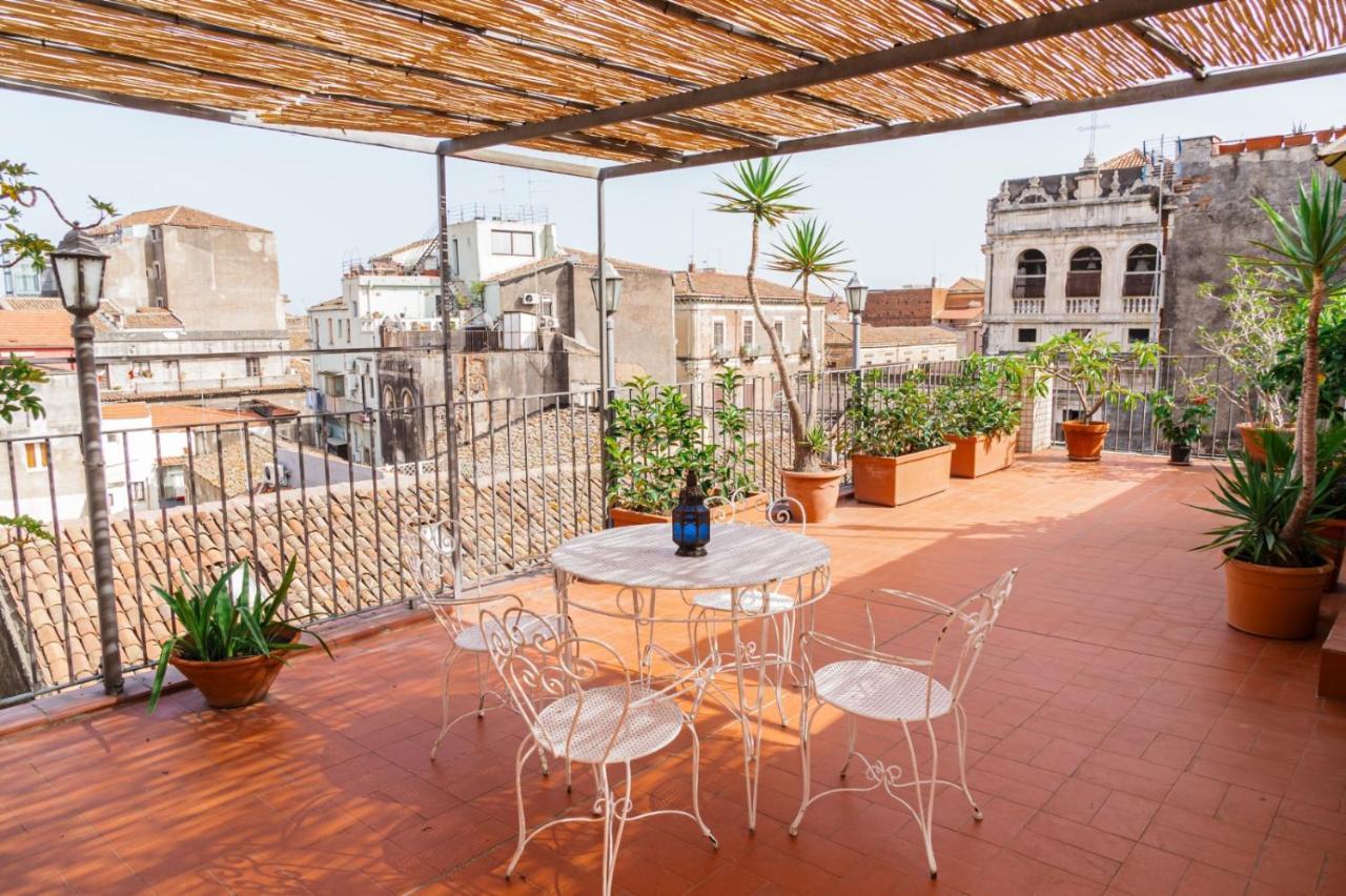 Le Grazie Apartment Катания Екстериор снимка