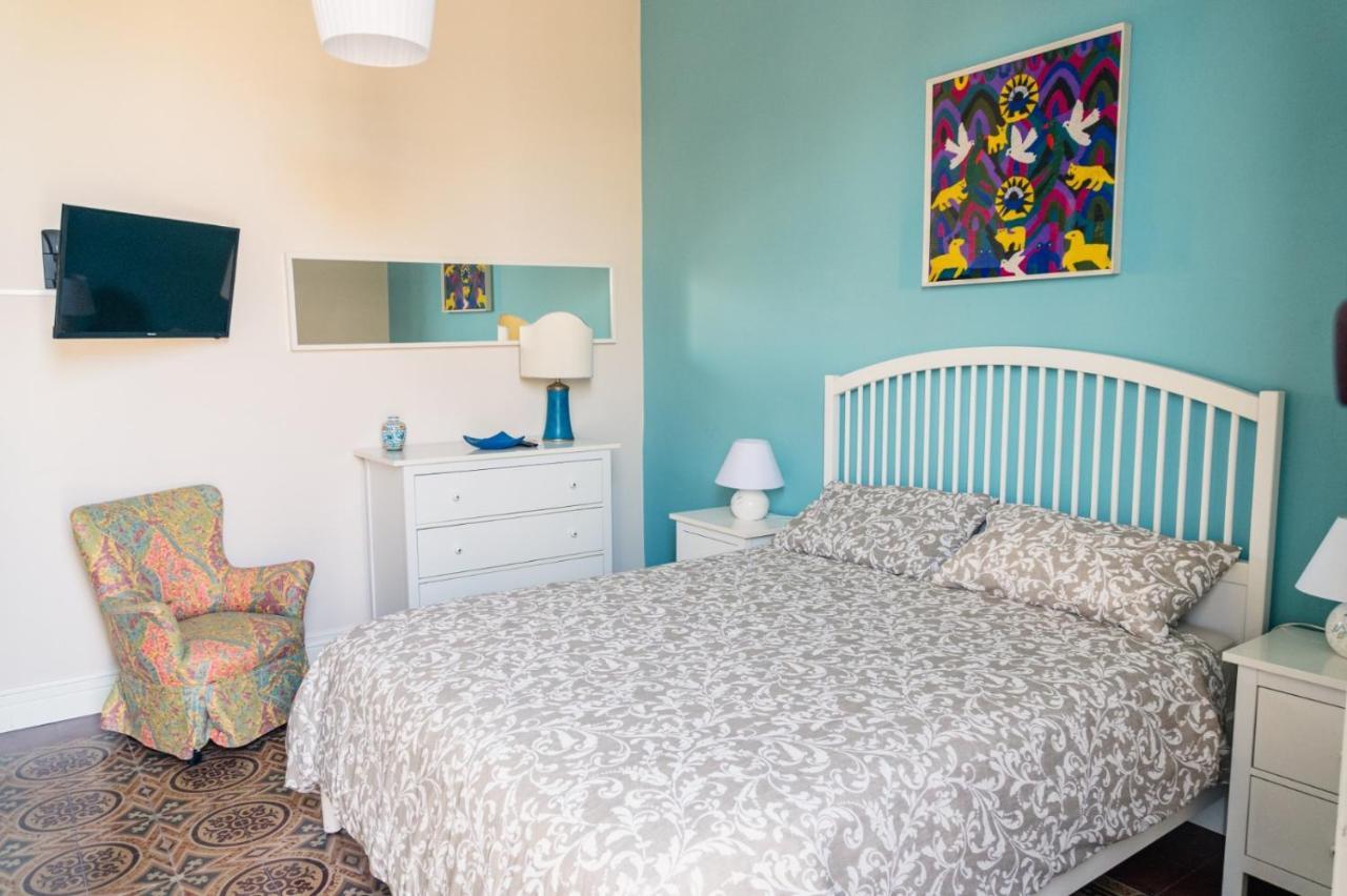 Le Grazie Apartment Катания Екстериор снимка